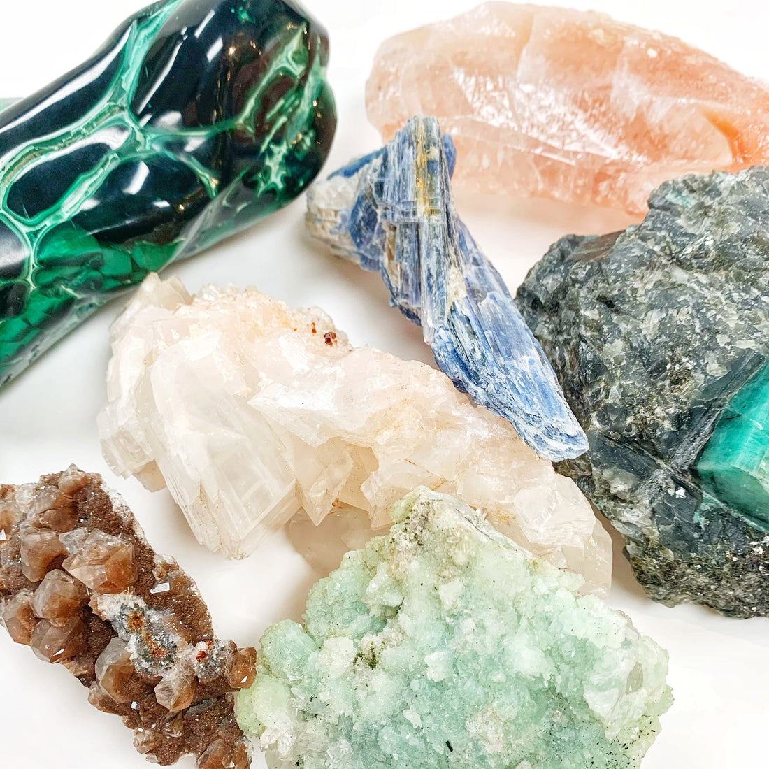 malachite, emerald, crystals, kyanite